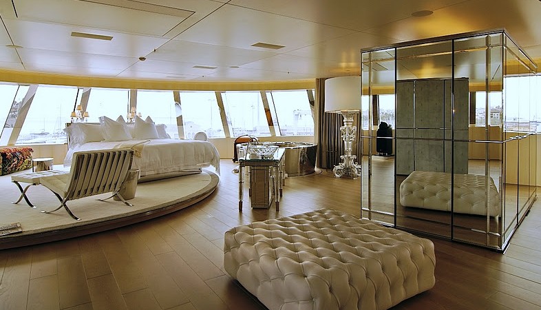 WORLD OF LUXURY. PHILIPPE STARCK DESIGNED YACHT INTERIOR